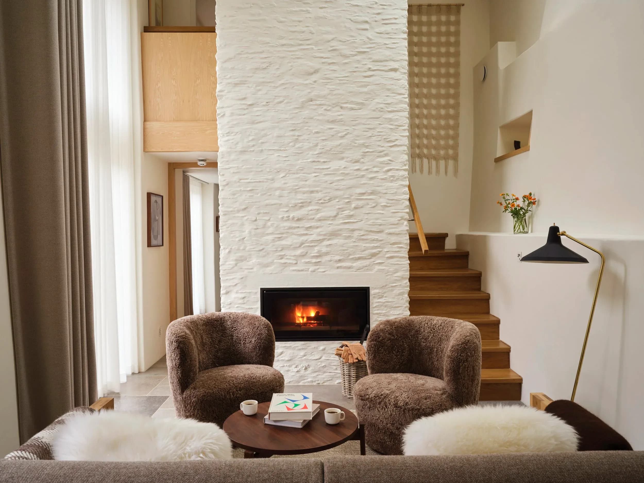 Fowlescombe Farm Exclusive Extra Night - View of hotel room with fireplace